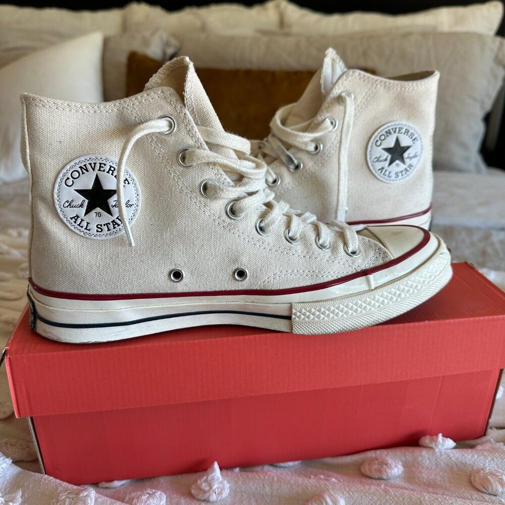 CONVERSE Chuck Taylor All Star | Platform Sneakers, Size 6.5 Offwhite